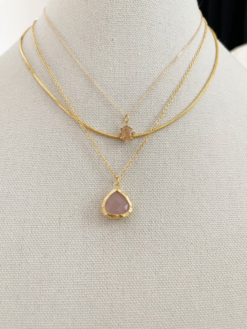 Casoria Necklace (rose quartz)